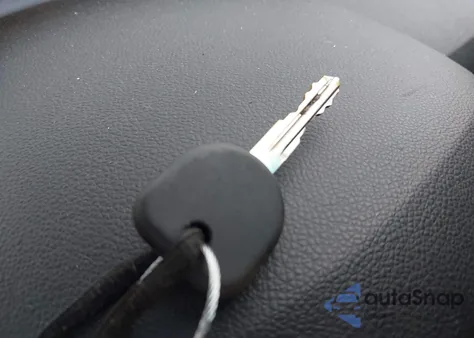 2013 GMC Yukon Xl 1500 Denali z USA, uszkodzony, nr VIN 1GKS1MEF1DR378246